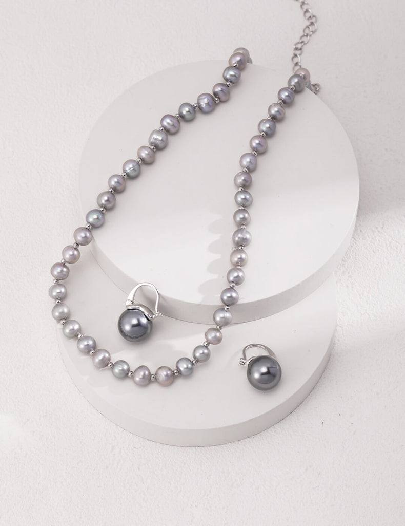 Gray Pearl Necklace