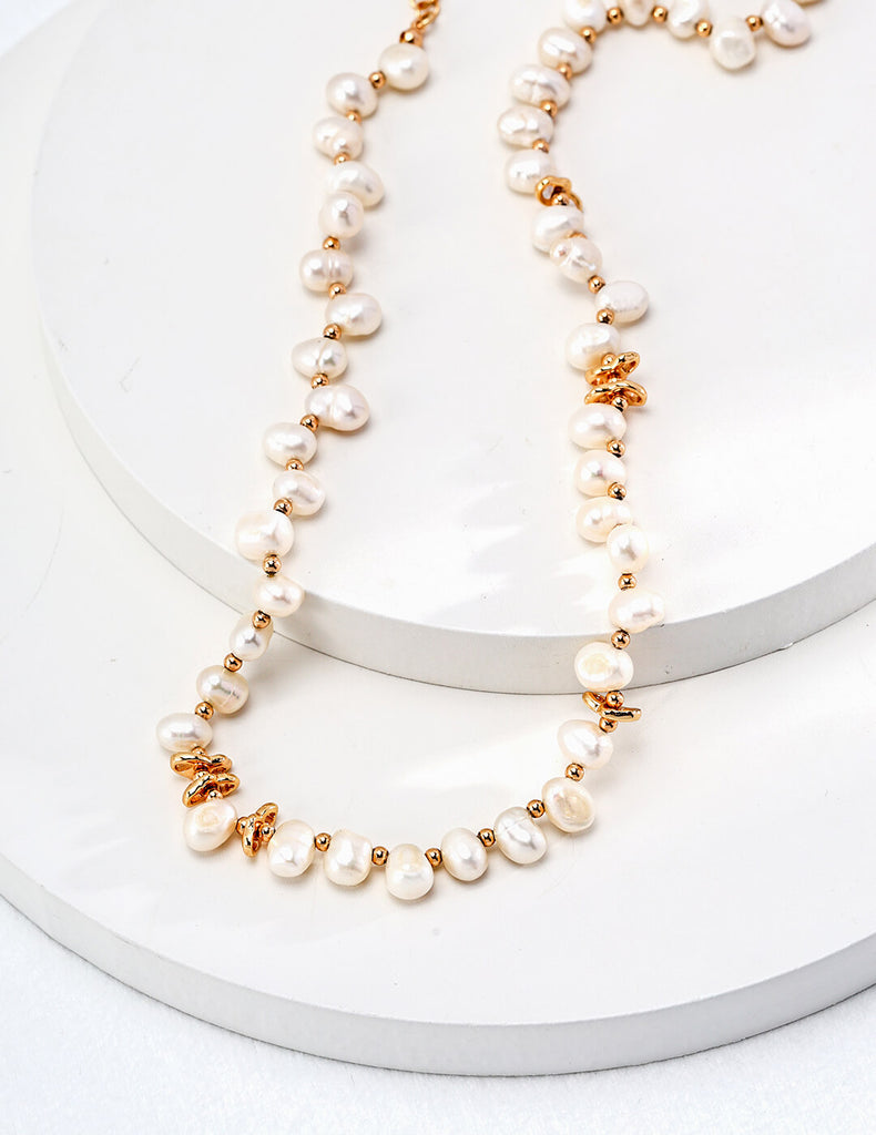 Natural shaped pearl necklace