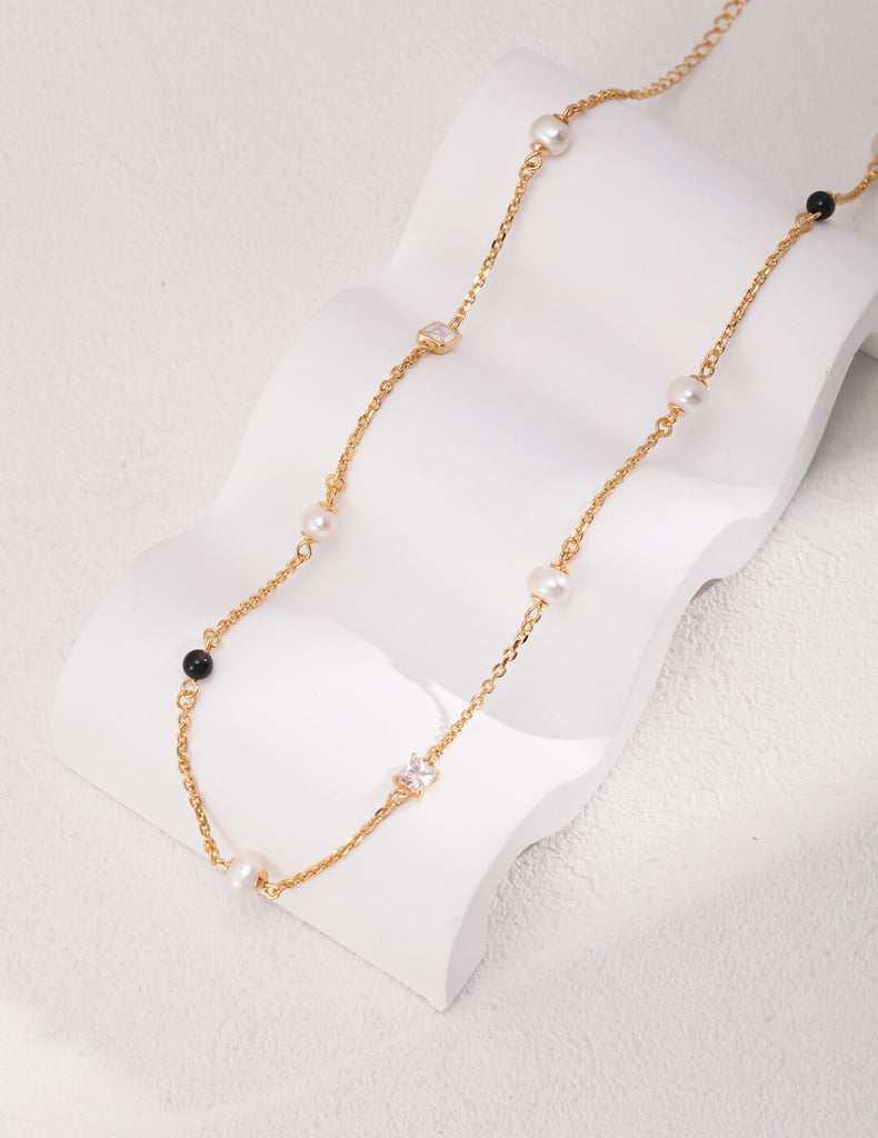 Pearl Agate Zircon Necklace